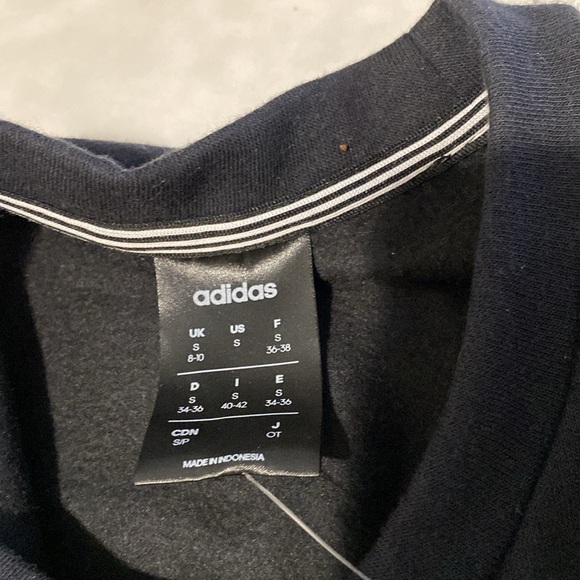 NWT Adidas Sweatshirt size small - Picture 9 of 10